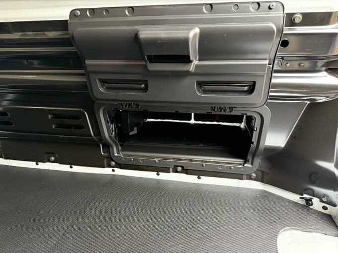 Renault Trafic 2 Komfort L2H1 3,1to dCi130 Navi Klima PDC+Kamera
