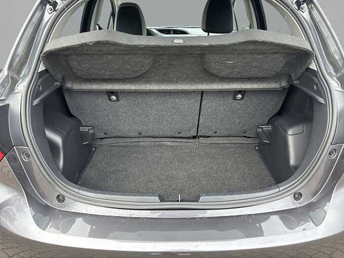 Toyota Yaris Hybrid Y20 Club SHZ Kamera M+S