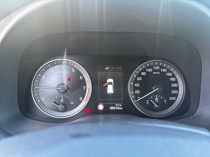 Hyundai Tucson Style SHZ vo+hi PDCvo+hi+Kamera WKR