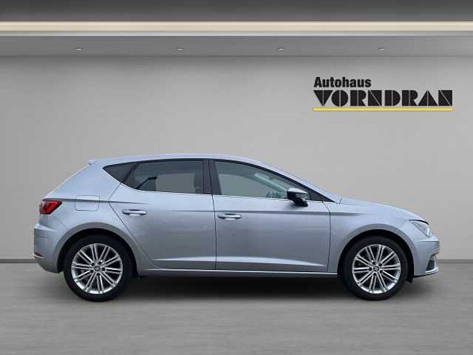 SEAT Leon 1.8 TSI Xcellence AHK Navi Klima PDC vo+hi