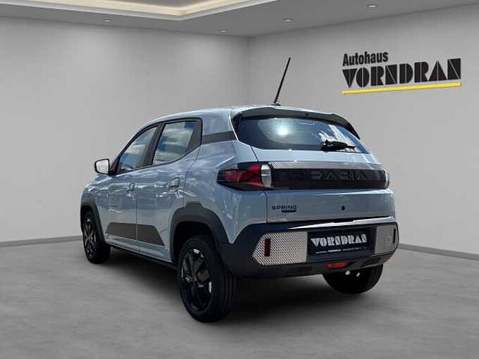 Dacia Spring Extreme 100 EPH hi+Kamera  CCS Schuko