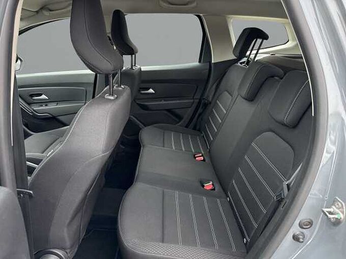 Dacia Duster 2 Expression TCe90  Klima PDC SHZ Alu16'