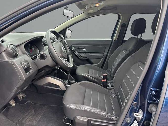 Dacia Duster Anniversary TCe 130 SHZ 360&deg; Kamera