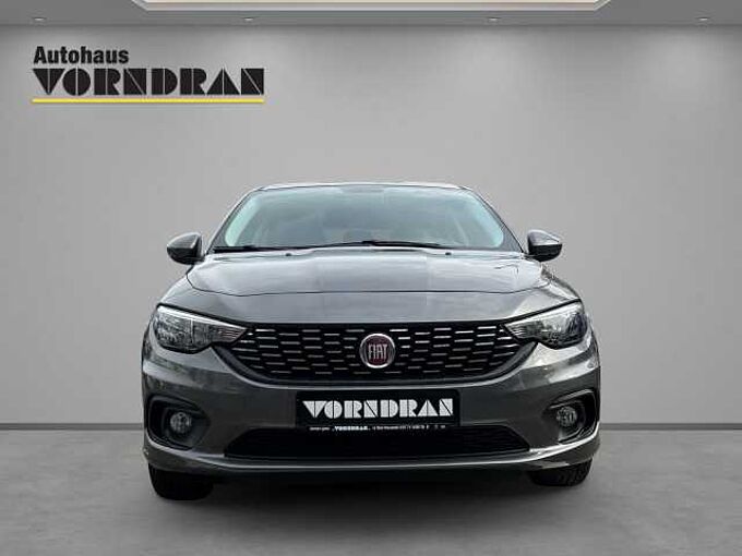 Fiat Tipo Lounge 1.4 Klima, PDC hi , SHZ
