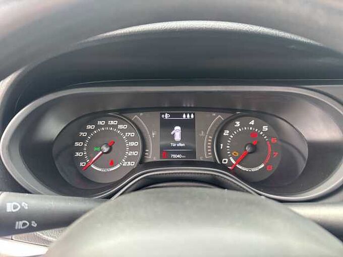 Fiat Tipo Lounge 1.4 Klima, PDC hi , SHZ