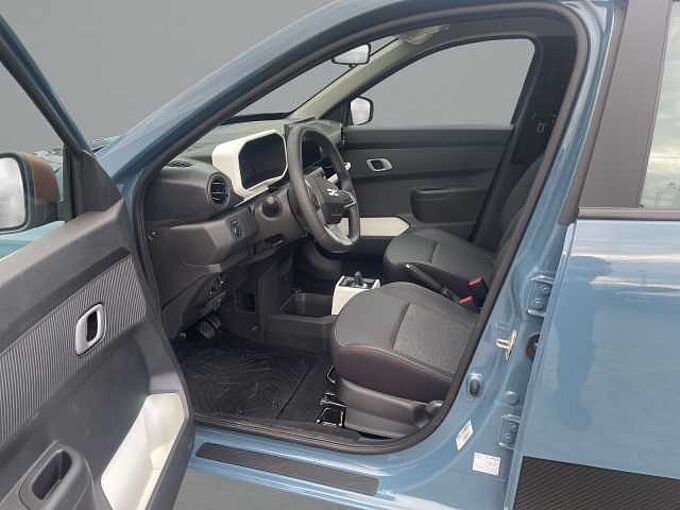 Dacia Spring Extreme 100 EPH hi+Kamera CCS Schuko Klima
