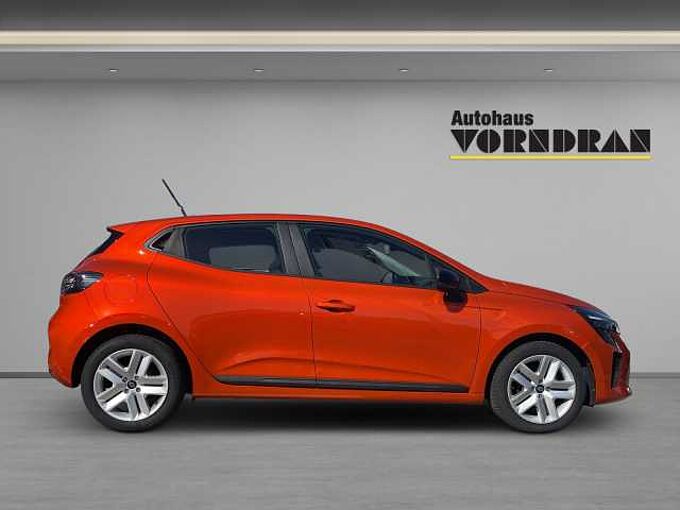 Renault Clio Evolution TCe 90 SHZ PDC hi Klima