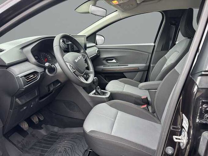 Dacia Sandero Stepway Extreme+ TCe110 Navi SHZ PDCvo+hi+Kamera