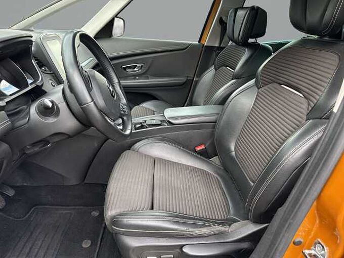 Renault Scenic Intens  dCi 110 Mild Hybrid  Navi 8,7',SHZ, AHK