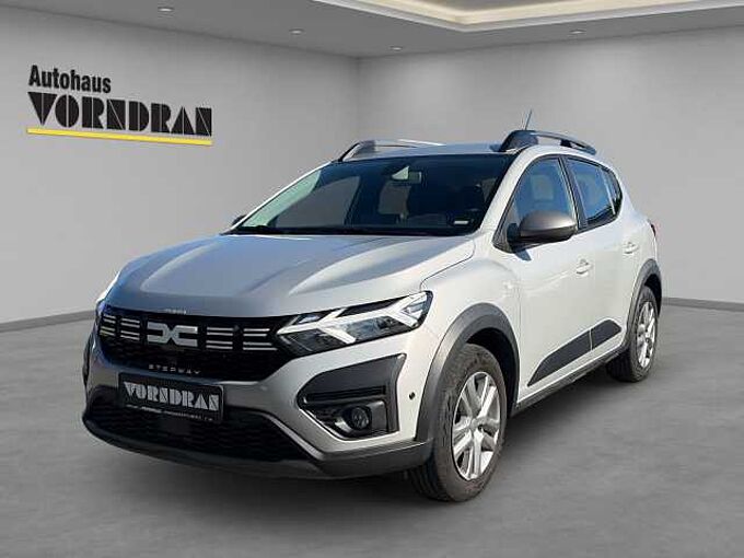 Dacia Sandero Stepway Expression TCe 90 CVT PDC+Kamera Klimaaut.