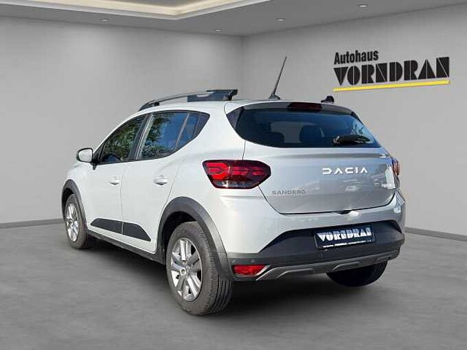Dacia Sandero Stepway Expression TCe 90 CVT PDC+Kamera Klimaaut.