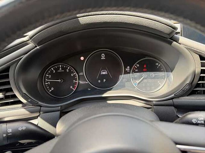Mazda 3 2.0 Skyactiv-G Selection Bose Automatik