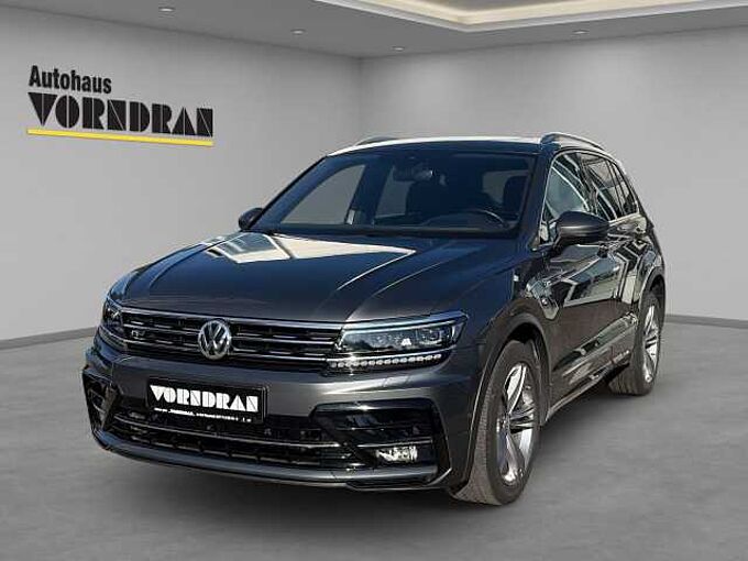 Volkswagen Tiguan 4Motion Highline Panorama PDC+360&deg;Kamera SHZ AHK