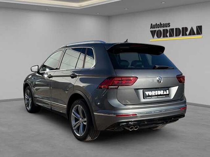 Volkswagen Tiguan 4Motion Highline Panorama PDC+360&deg;Kamera SHZ AHK