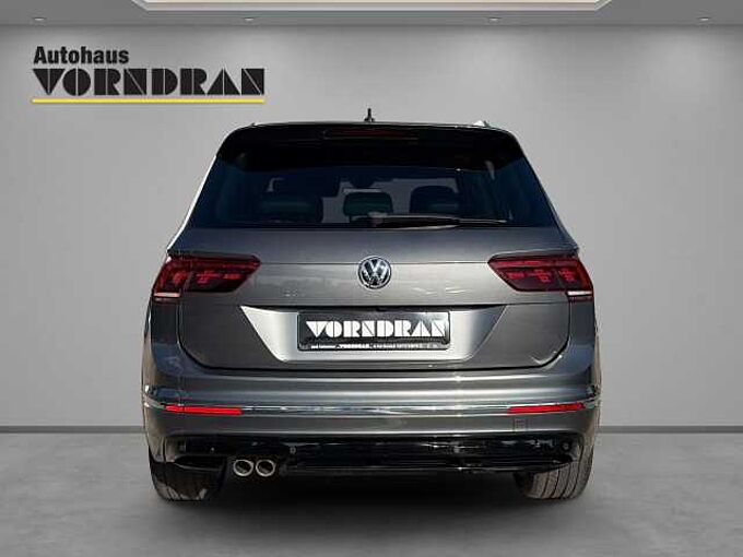 Volkswagen Tiguan 4Motion Highline Panorama PDC+360&deg;Kamera SHZ AHK