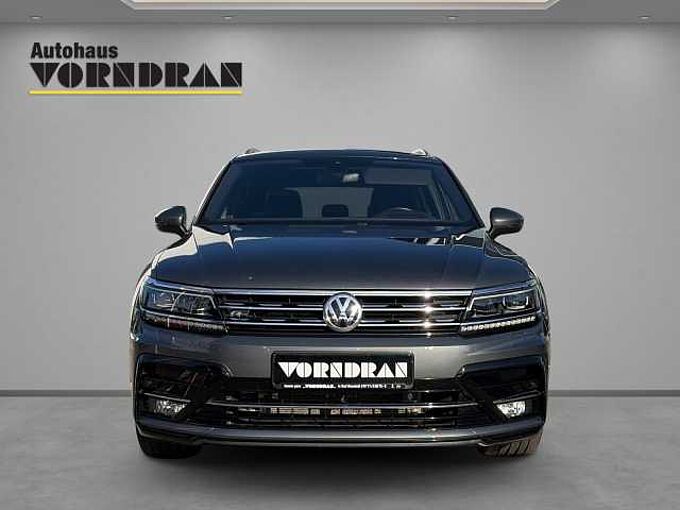 Volkswagen Tiguan 4Motion Highline Panorama PDC+360&deg;Kamera SHZ AHK