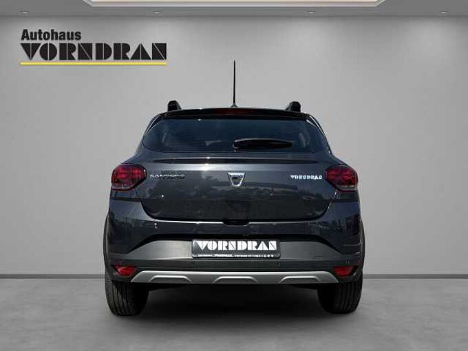 Dacia Sandero Stepway Comfort TCe 90 SHZ PDC vo+hi +Kamera Navi