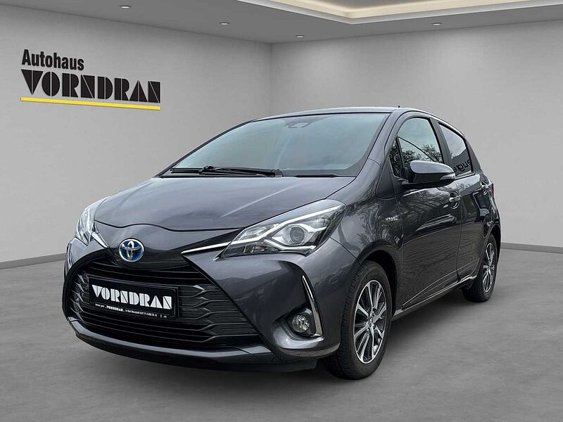Toyota Yaris Hybrid Y20 Club SHZ Kamera M+S
