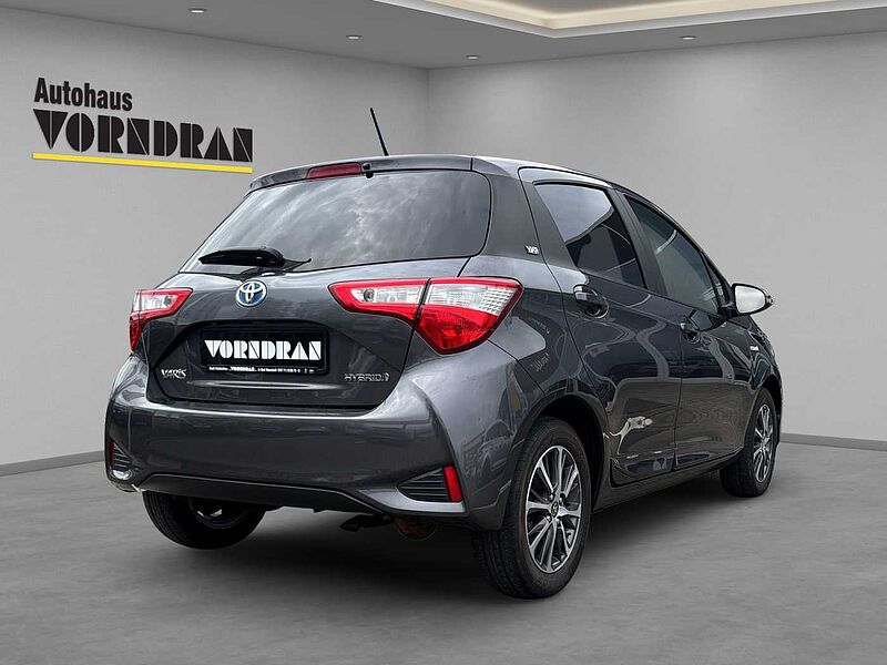 Toyota Yaris Hybrid Y20 Club SHZ Kamera M+S