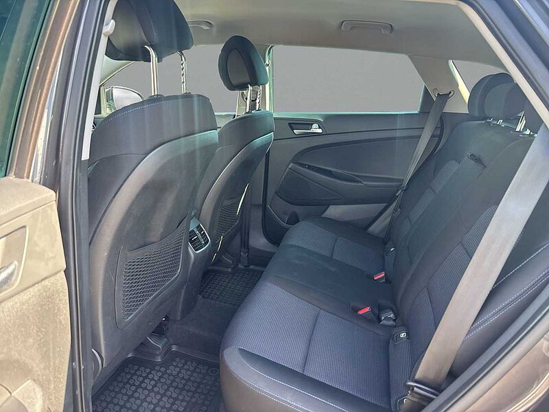 Hyundai Tucson Style SHZ vo+hi PDCvo+hi+Kamera WKR