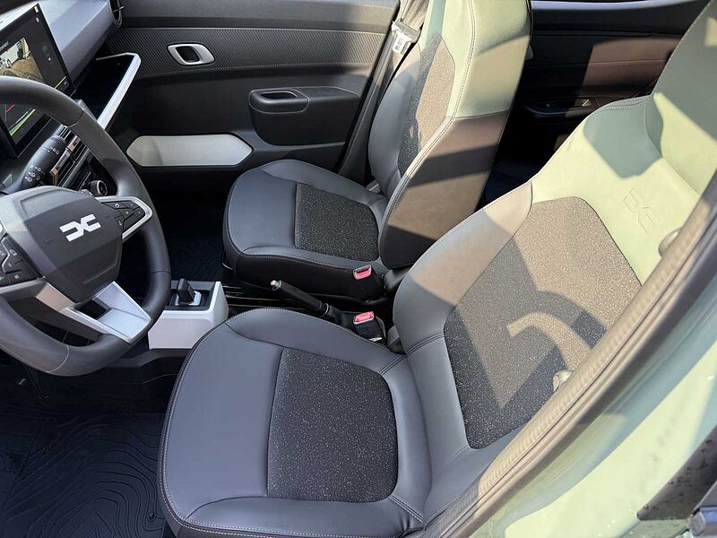 Dacia Spring Extreme 100 EPH vo+hi+Kamera CCS Schuko Navi