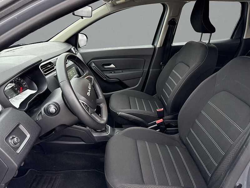 Dacia Duster 2 Expression TCe90  Klima PDC SHZ Alu16'