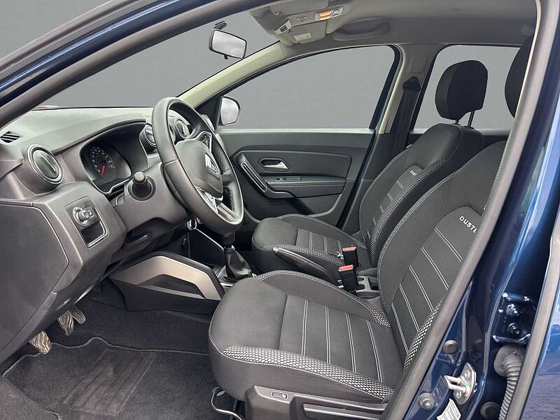 Dacia Duster Anniversary TCe 130 SHZ 360° Kamera