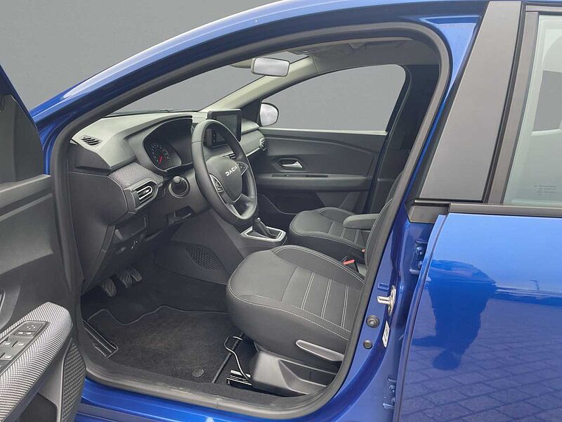 Dacia Sandero Expression TCe 90 PDC vo+hi+Kamera Klimaaut.